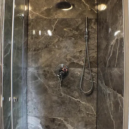 Plac Piastowski 1 Jelenia Góra