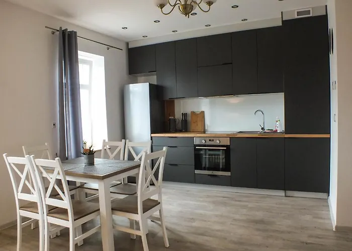 Plac Piastowski 1 Apartment Jelenia Gora
