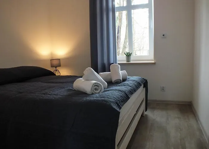 Plac Piastowski 1 Jelenia Góra